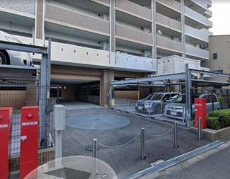 【駐車場】