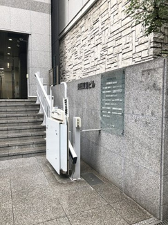 【エントランス】