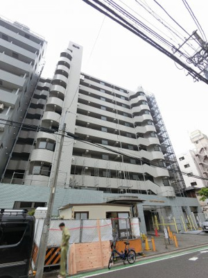 【外観】 | クリオ吉野町参番館 | 総戸数６４戸、１９９５年３月築、管理人は日勤勤務につき管理体制良好です♪