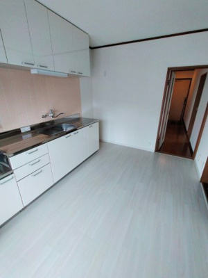 【居間・リビング】 | ヤマキヨハイツ