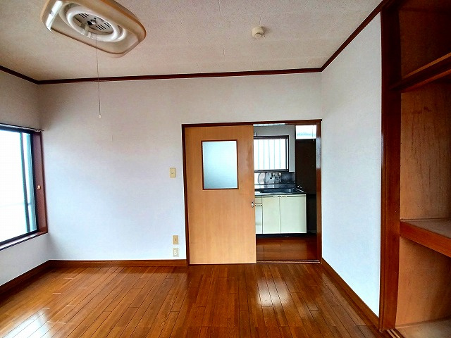 コーポ辻の洋室