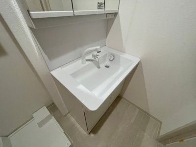  | クリエオーレ菱屋西