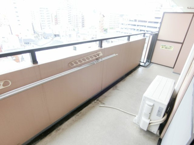 【バルコニー】 | ライオンズプラザ神戸 | 落ち着いた時間を過ごせるバルコニーです