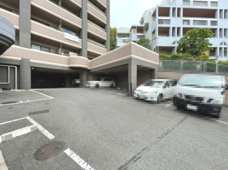 【駐車場】 | ドミール千里