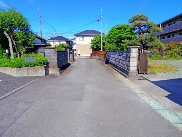 【その他】 | 沼津市岡一色 売一棟アパート ES03955 | 沼津市岡一色　前面道路