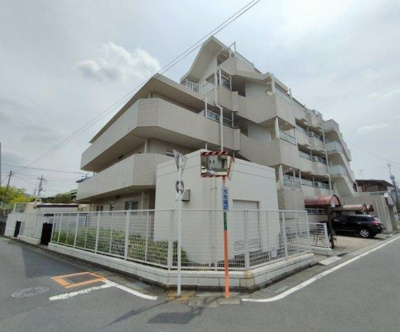 【外観】 | 三郷ダイヤモンドマンション102号室 | 5階建ての1階部分です