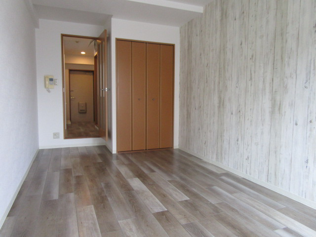 アルビオン新北野の洋室