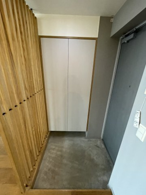 【玄関】 | ワインアパートメント