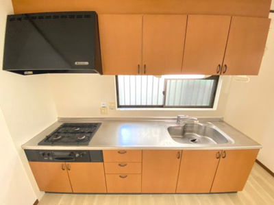 【キッチン】 | 豊中市春日町４丁目貸家
