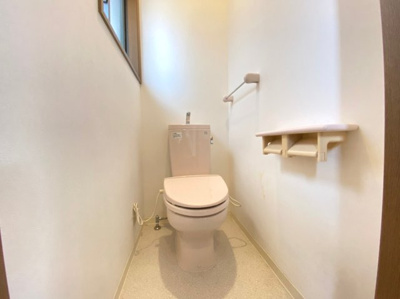 【トイレ】 | 豊中市春日町４丁目貸家