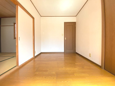 【洋室】 | 豊中市春日町４丁目貸家