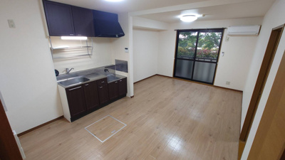 【居間・リビング】 | レジデンスKise | LDK12帖