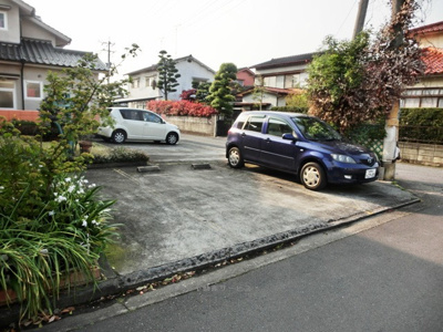 【駐車場】 | WILLDM三本松 | E号室　2015年4月17日撮影