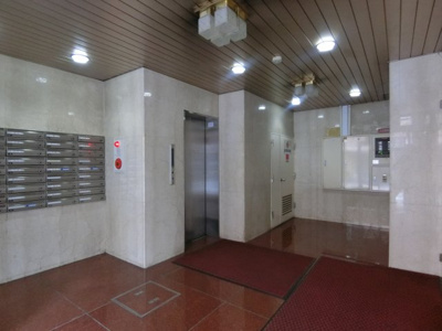 【エントランス】 | 都部ハイツ