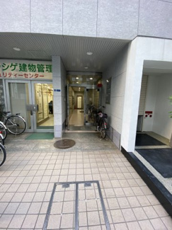 【エントランス】