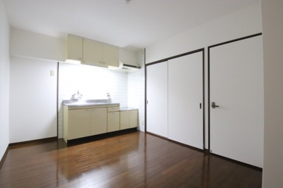 【居間・リビング】 | ピソ・キタノ