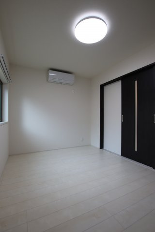 【洋室】 | フジパレス関茶屋N
