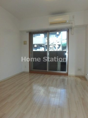 【洋室】 | デルタイースト