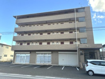 ヴィラ・パープルの画像