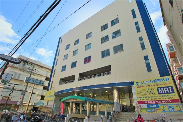 エステートピアコーワの周辺|ラッキー鴻池店(スーパー)まで876m