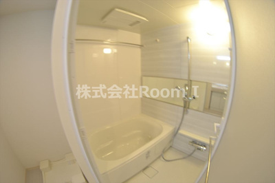 【浴室】 | ATKレジデンスなにわ橋 | コンパクトで使いやすいお風呂です