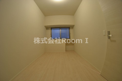 【子供部屋】 | ATKレジデンスなにわ橋 | ゆったりした子供部屋です