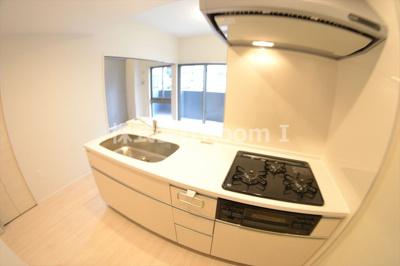 【キッチン】 | ATKレジデンスなにわ橋 | 使いやすいキッチンです