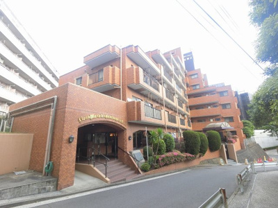 【外観】 | ライオンズマンション上永谷第２ | 総戸数５２戸、昭和６０年７月築、管理人は巡回勤務につき管理体制良好です♪