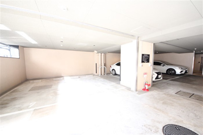 【駐車場】 | クリスタルグランツ西本町