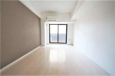 【洋室】 | サムティ阿波座ベルシア