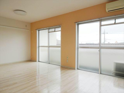【居間・リビング】 | 小山宮武マンション