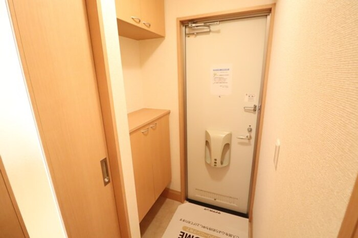 D-Room Saigouの玄関