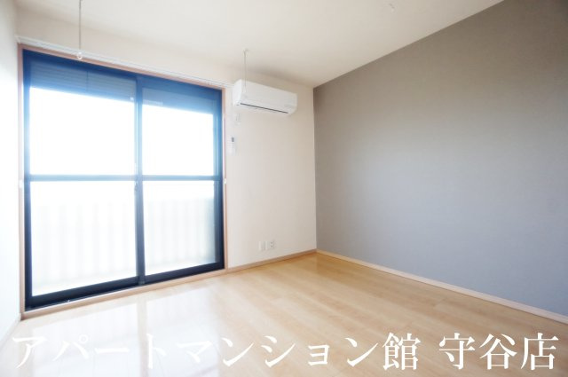 チューリップハイツの居間・リビング