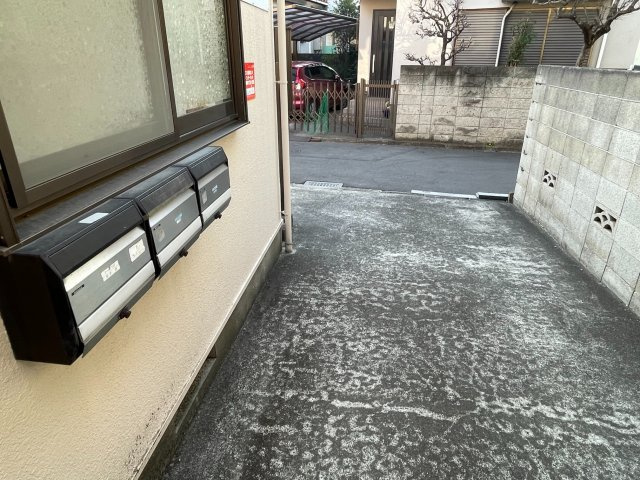 ユーハイツの駐車場