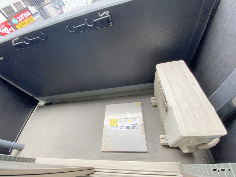 プレサンス堺筋本町駅前シェル　仲介手数料無料のバルコニー