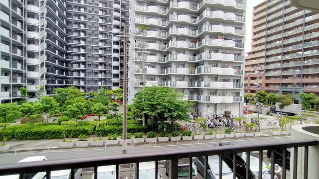 ネオコーポ鶴見緑地の展望