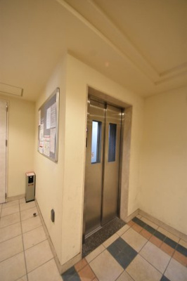 【ロビー】 | ウォームスヴィル神戸元町JP