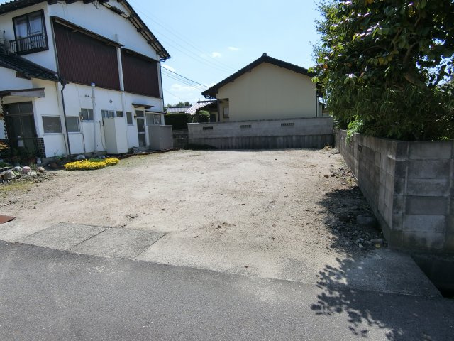 伯耆町吉長売地の外観