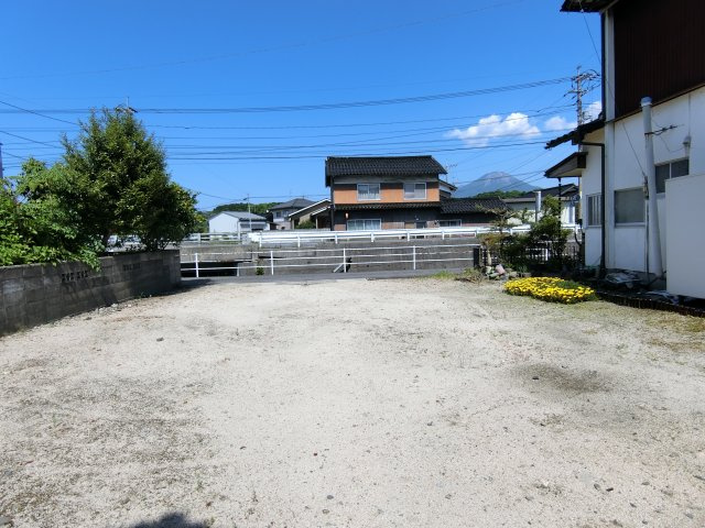 伯耆町吉長売地の外観