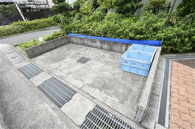 ゴミステーション