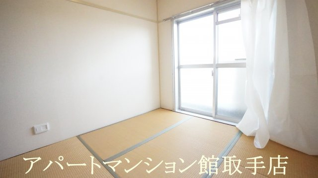 UR取手戸頭（3K_3B9）の居間・リビング