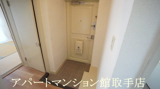 UR取手戸頭（3K_3B9）の玄関