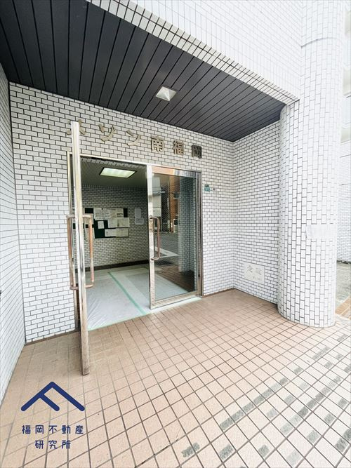 メゾン南福岡のエントランス