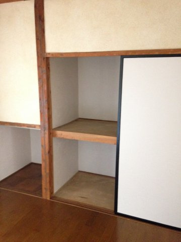 アパート水小屋の収納