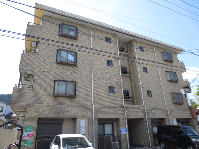 サンパレス山崎のエントランス