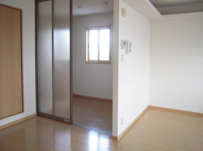 【居間・リビング】 | リヴェールコート　Ｅ棟