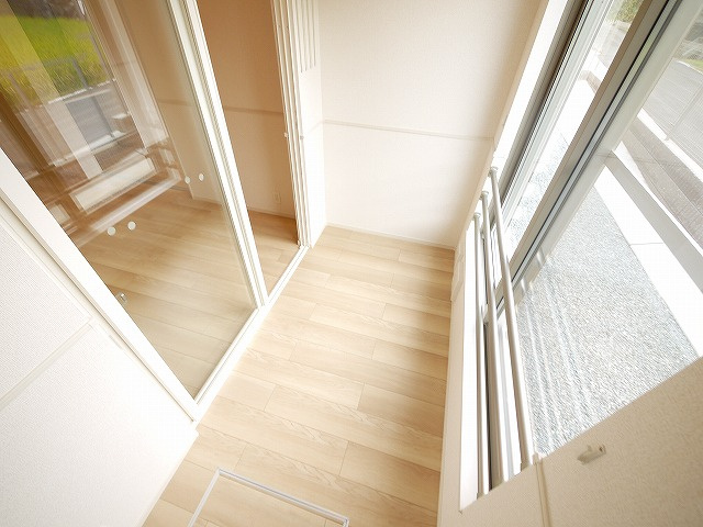 グレイス木津川　Ⅱのバルコニー