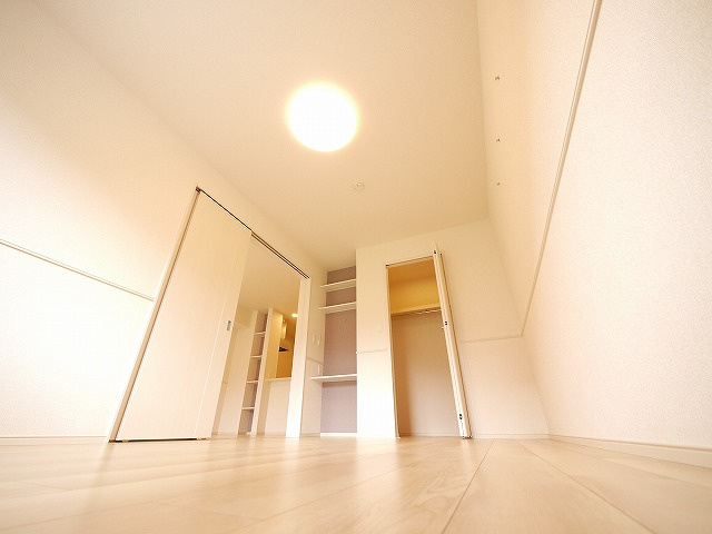 グレイス木津川　Ⅱの洋室