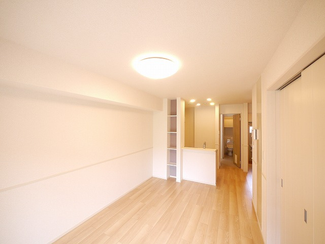 グレイス木津川　Ⅱの居間・リビング