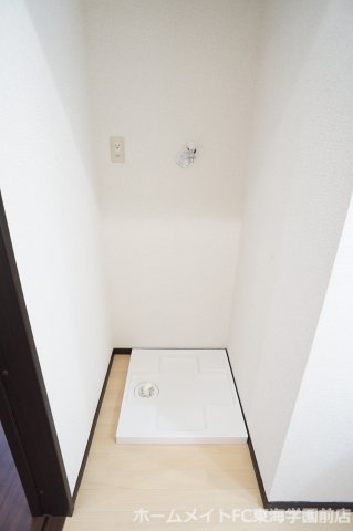 島崎３丁目貸家の洗面所